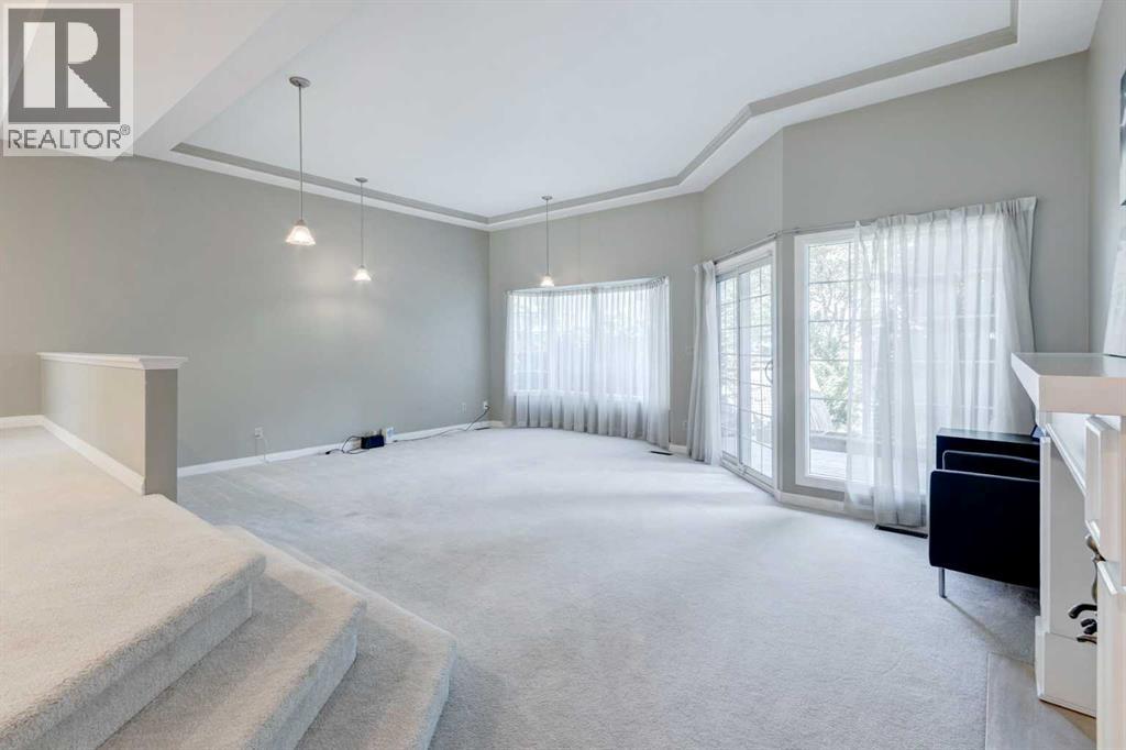 Single Family House for Sale in    Street NW Varsity Calgary 