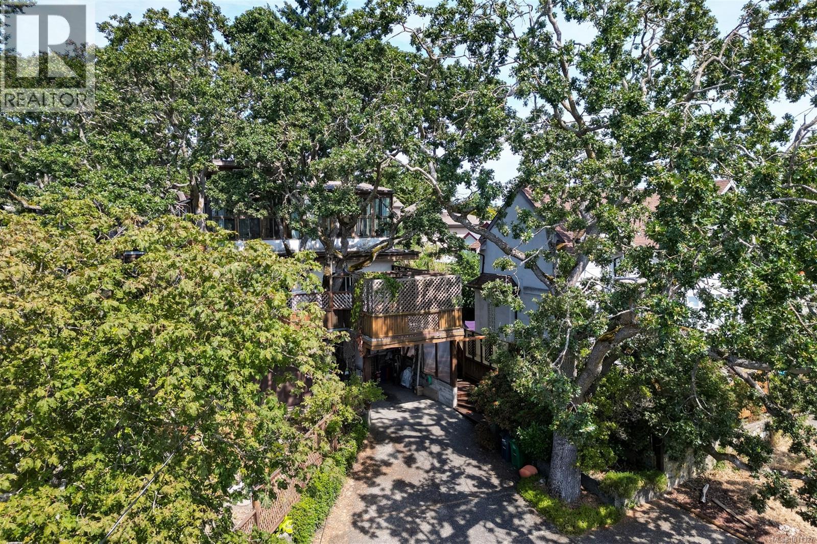Single Family House for Sale in  Merritt St Victoria 