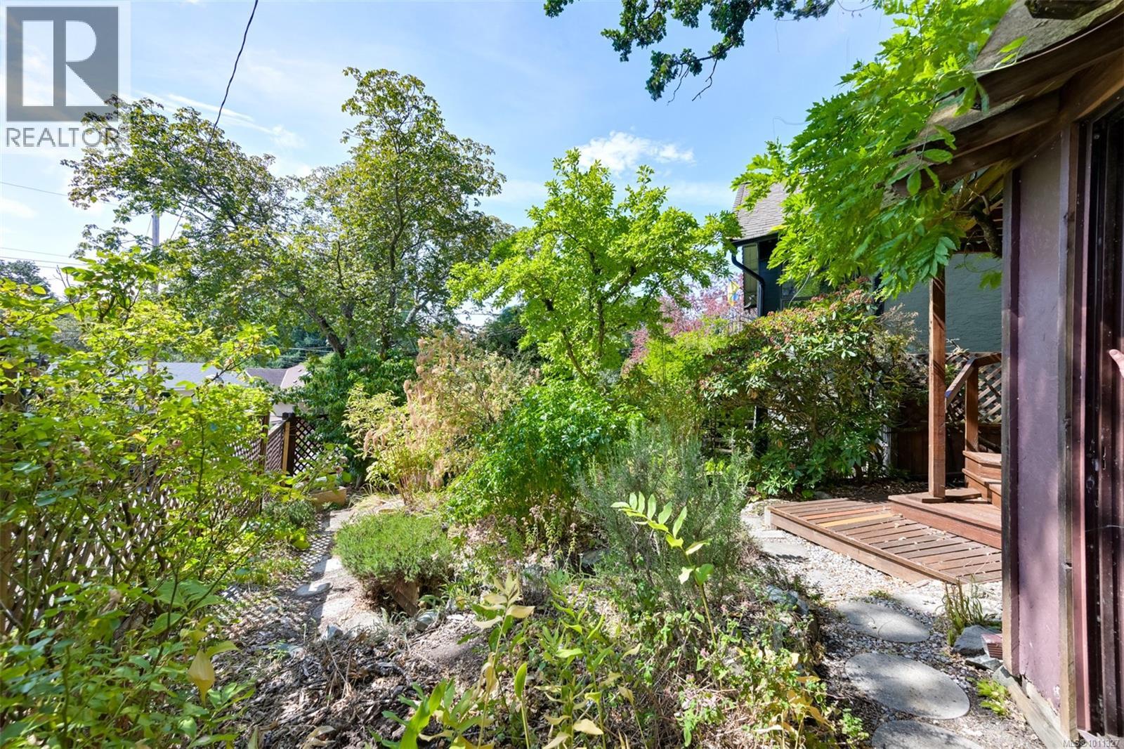 Single Family House for Sale in  Merritt St Victoria 