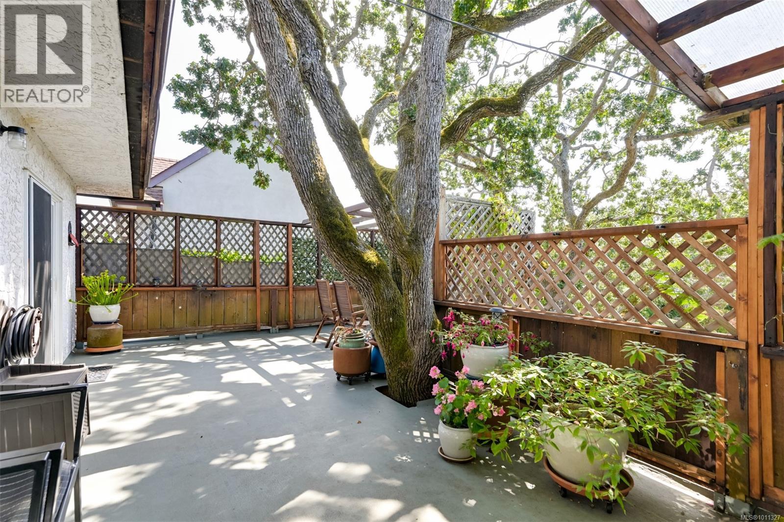 Single Family House for Sale in  Merritt St Victoria 