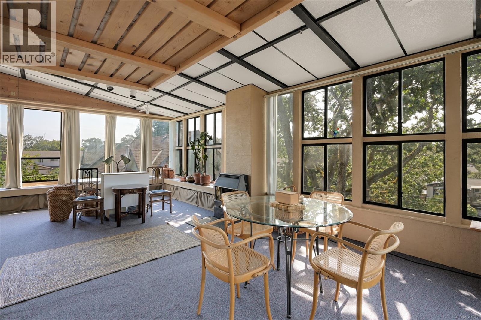 Single Family House for Sale in  Merritt St Victoria 