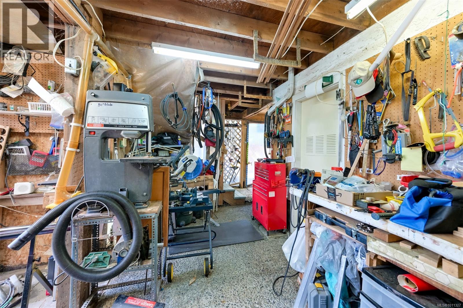 Single Family House for Sale in  Merritt St Victoria 