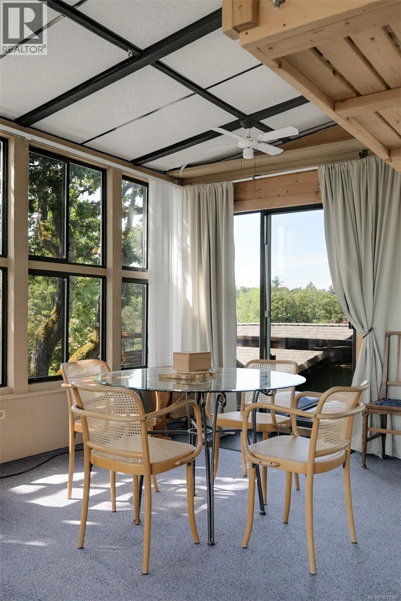 Single Family House for Sale in  Merritt St Victoria 