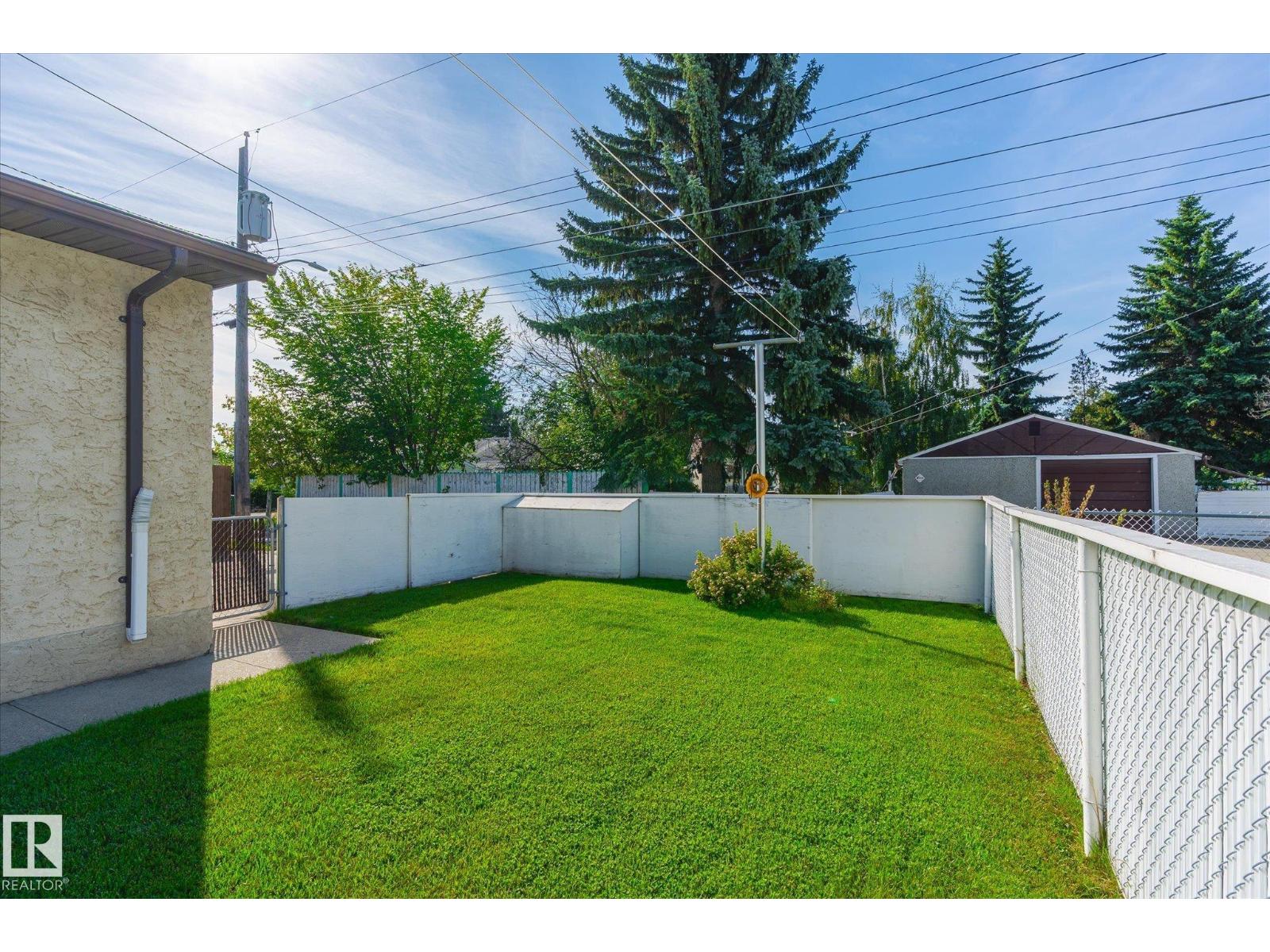 Photo 38 of 13407 132 Av Nw, Edmonton AB