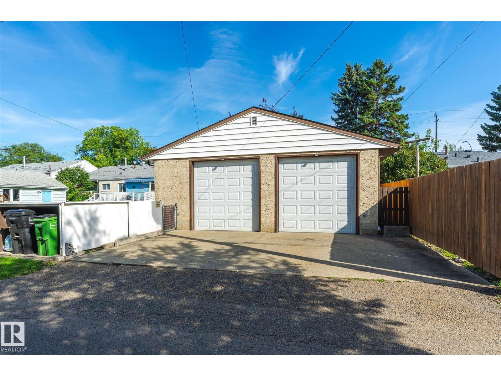 Photo 43 of 13407 132 Av Nw, Edmonton AB