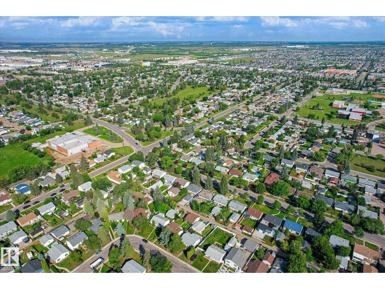 Photo 48 of 13407 132 Av Nw, Edmonton AB