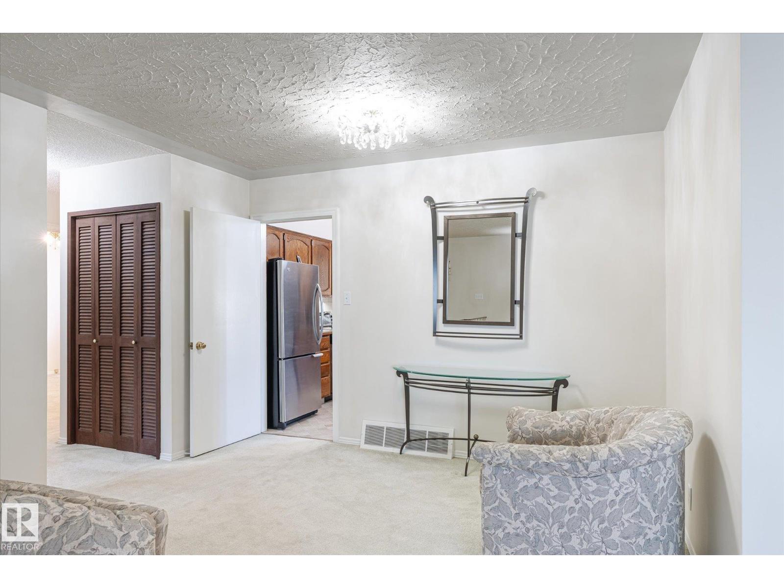 Photo 6 of 13407 132 Av Nw, Edmonton AB