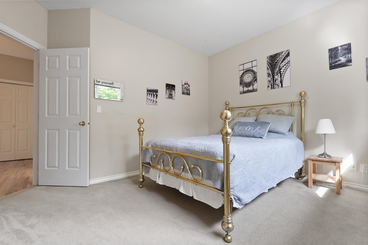Photo 22 of 15355 Sequoia Drive, Surrey BC