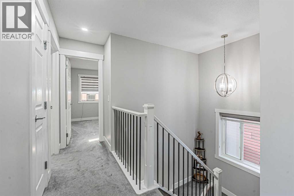 Single Family House for Sale in  Saddlehorn Close NE Saddle Ridge Calgary 