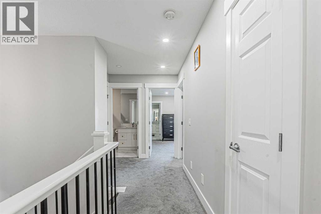 Single Family House for Sale in  Saddlehorn Close NE Saddle Ridge Calgary 