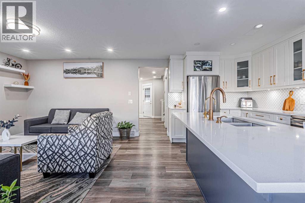 Single Family House for Sale in  Saddlehorn Close NE Saddle Ridge Calgary 