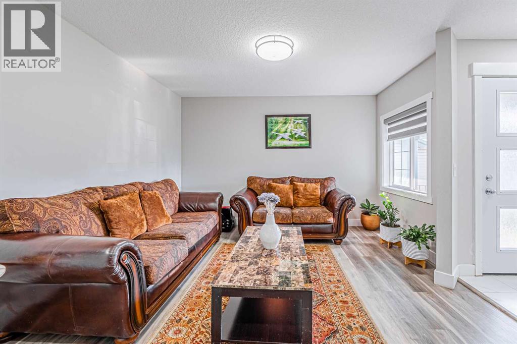 Single Family House for Sale in  Saddlehorn Close NE Saddle Ridge Calgary 