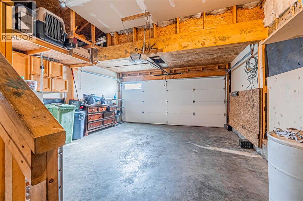 Single Family House for Sale in  Saddlehorn Close NE Saddle Ridge Calgary 