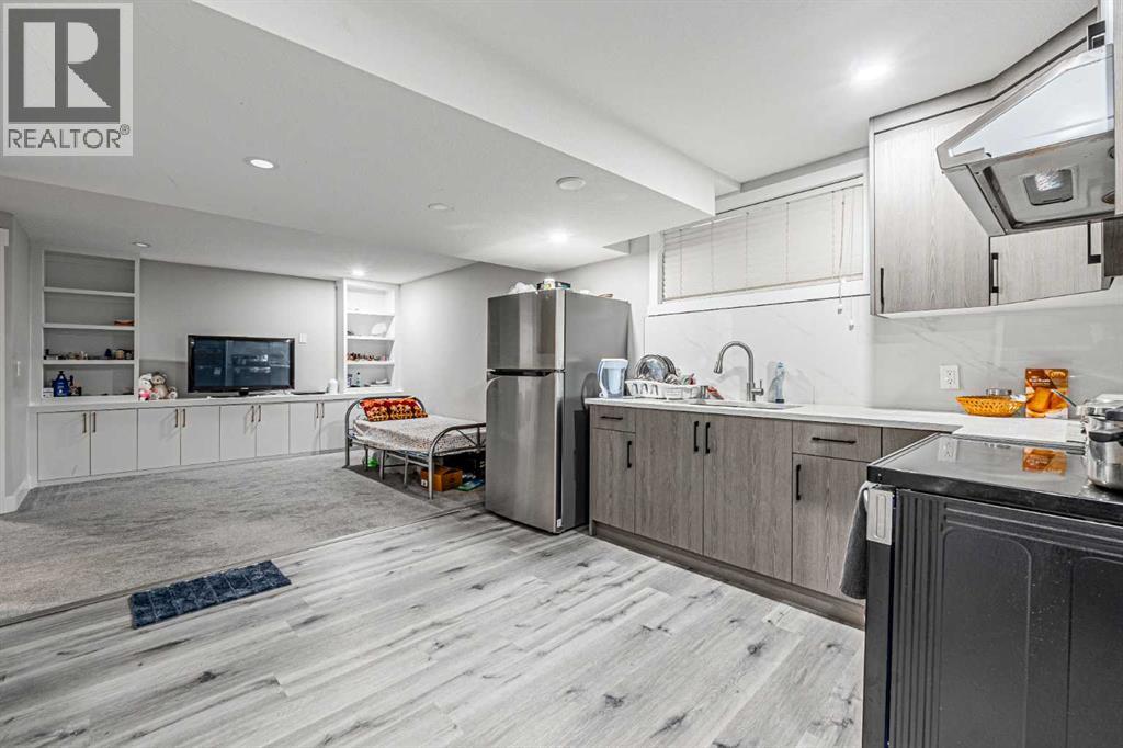 Single Family House for Sale in  Saddlehorn Close NE Saddle Ridge Calgary 