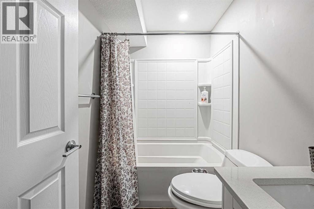 Single Family House for Sale in  Saddlehorn Close NE Saddle Ridge Calgary 
