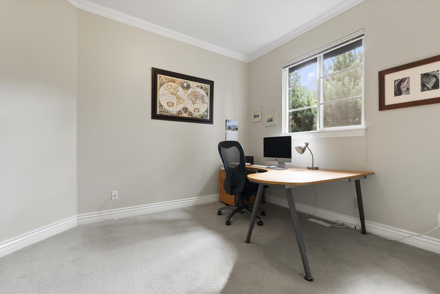 Photo 17 of 15355 Sequoia Drive, Surrey BC