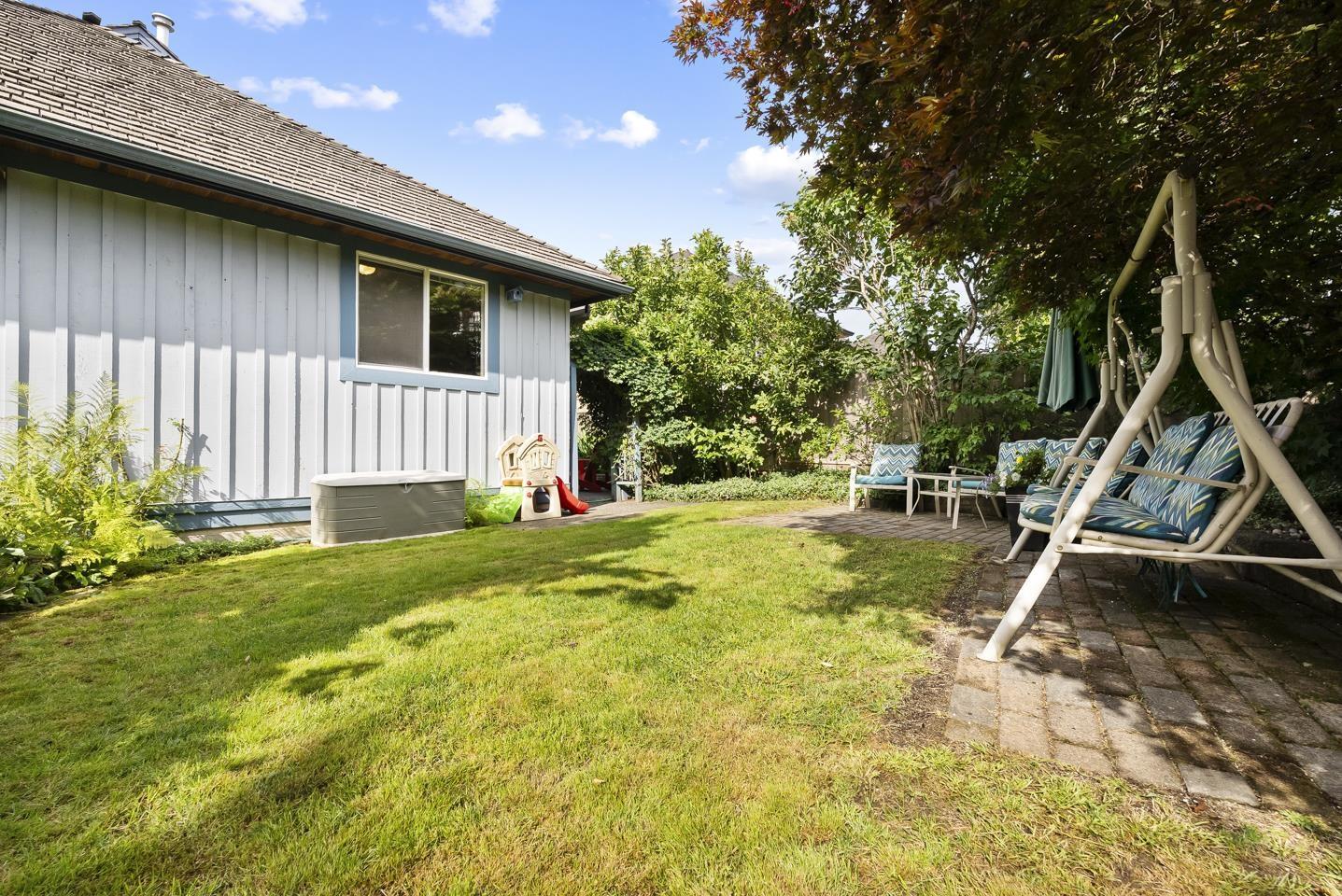 Photo 38 of 15355 Sequoia Drive, Surrey BC