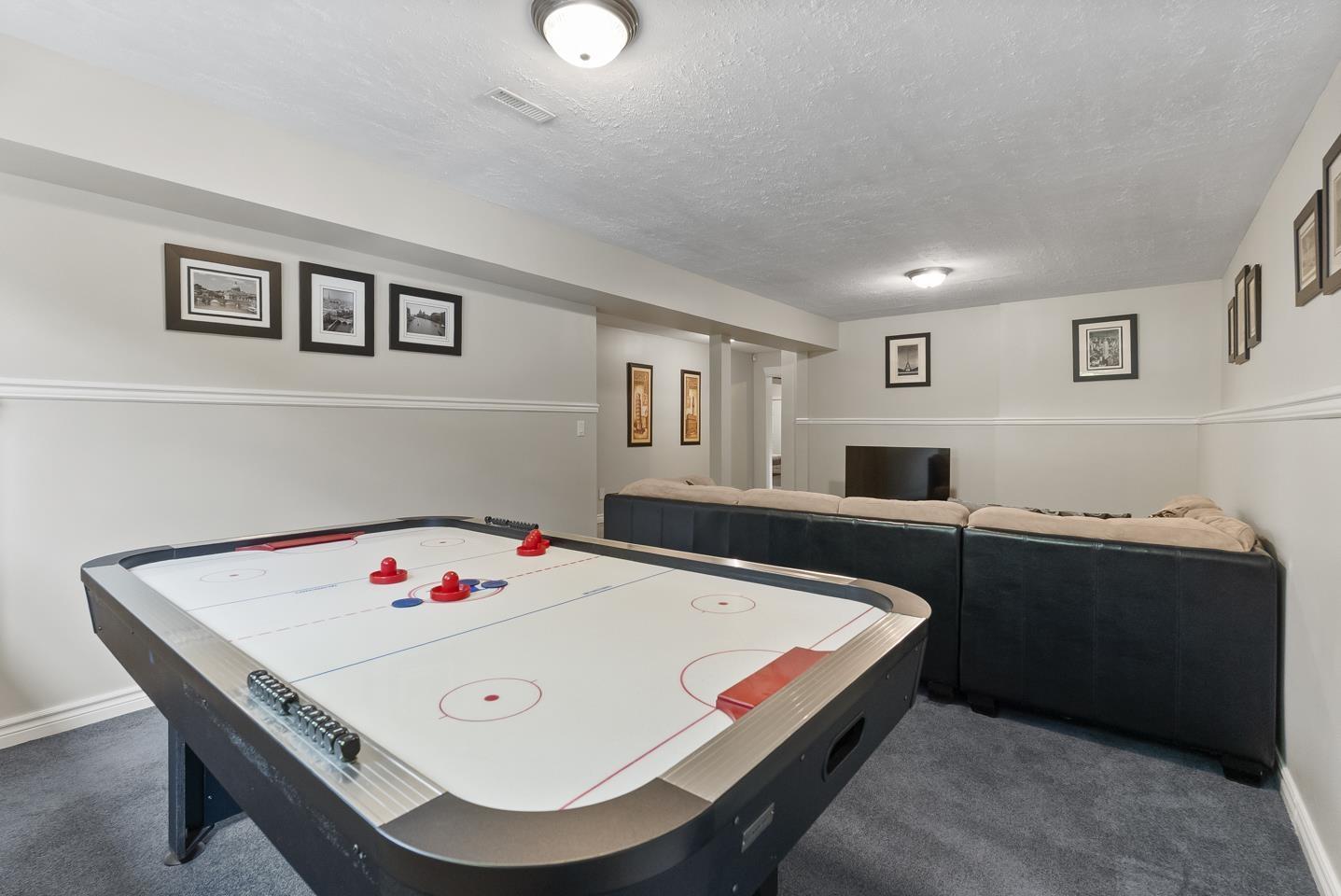 Photo 31 of 15355 Sequoia Drive, Surrey BC