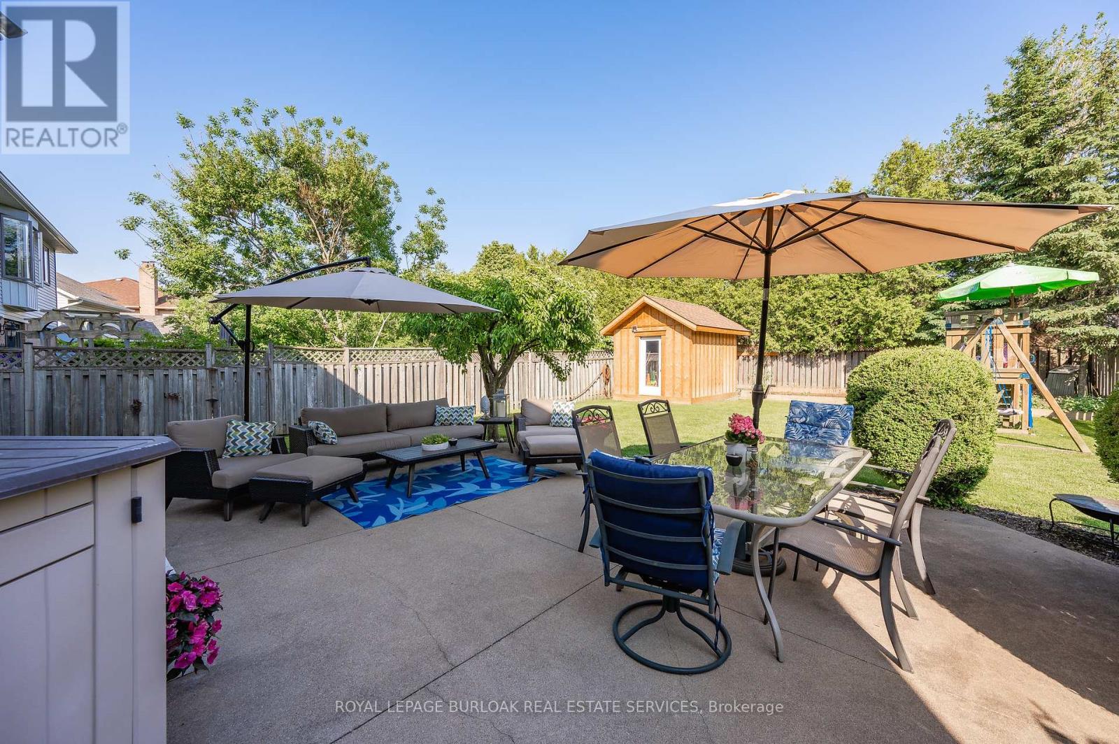 Photo 34 of 40 Springfield Boulevard, Hamilton ON