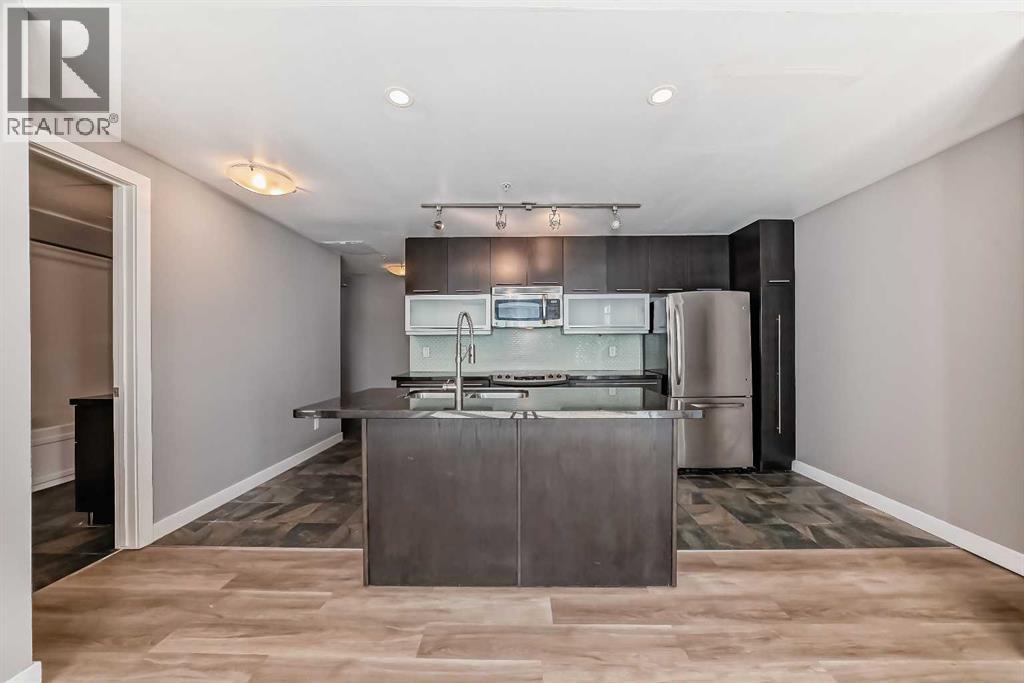 Single Family House for Sale in    Avenue SW Beltline Calgary 