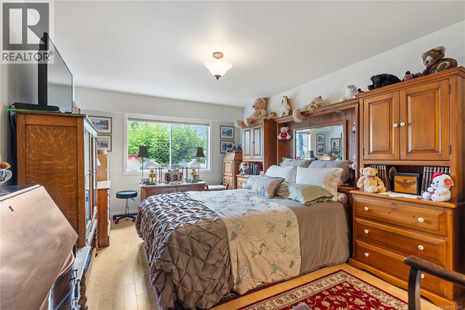 Photo 11 of 118 10459 Resthaven Dr, Sidney BC