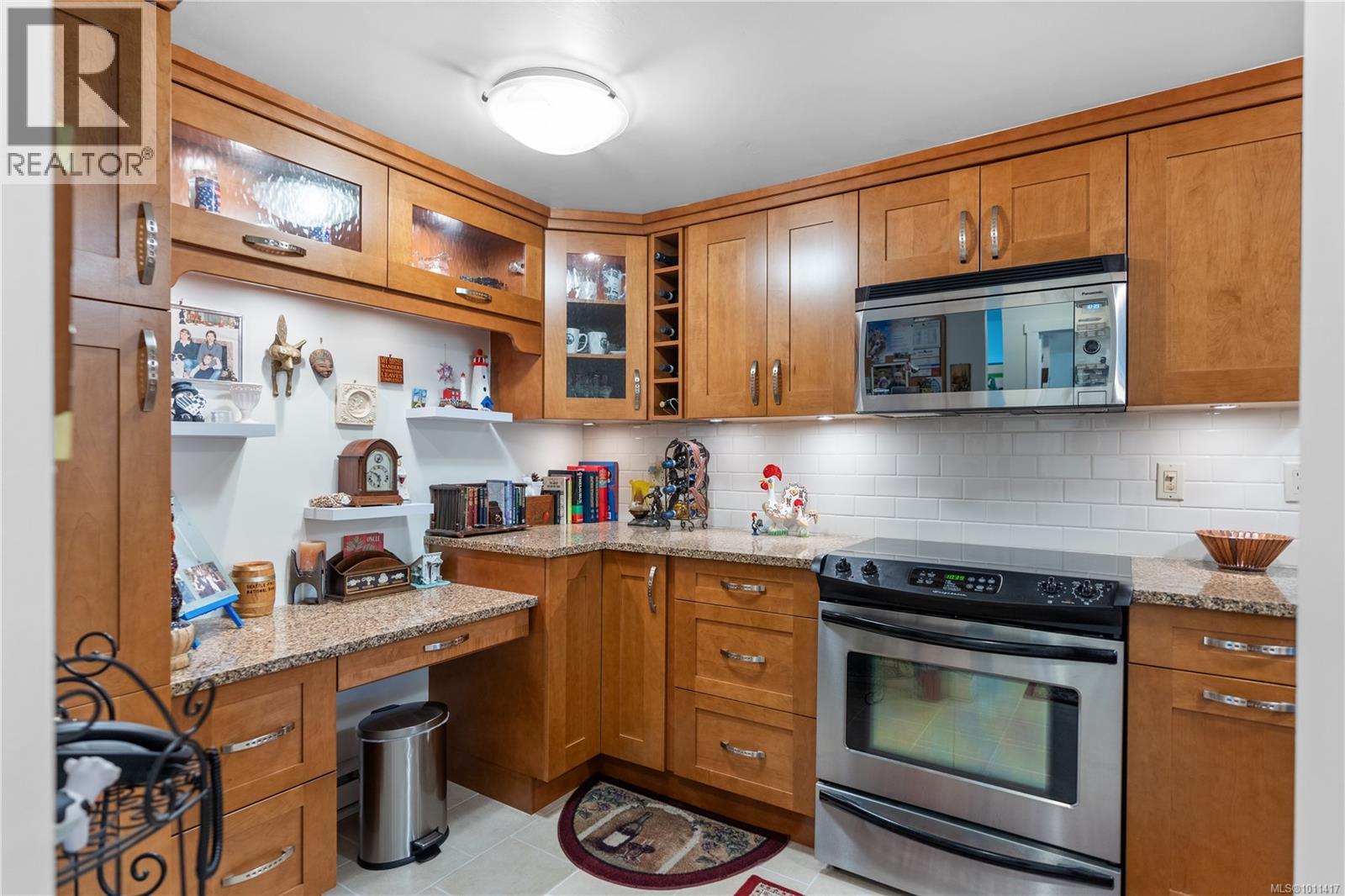 Photo 3 of 118 10459 Resthaven Dr, Sidney BC