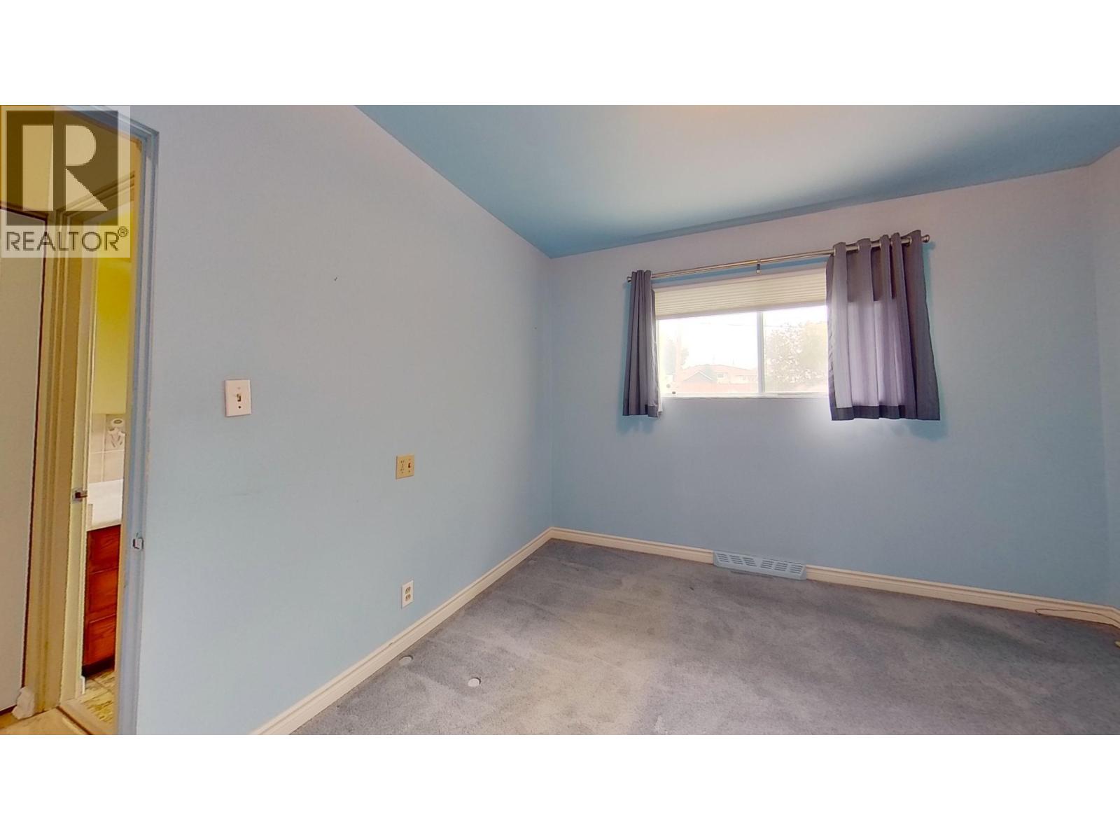 Photo 37 of 62 Princess Crescent, Fort St John BC