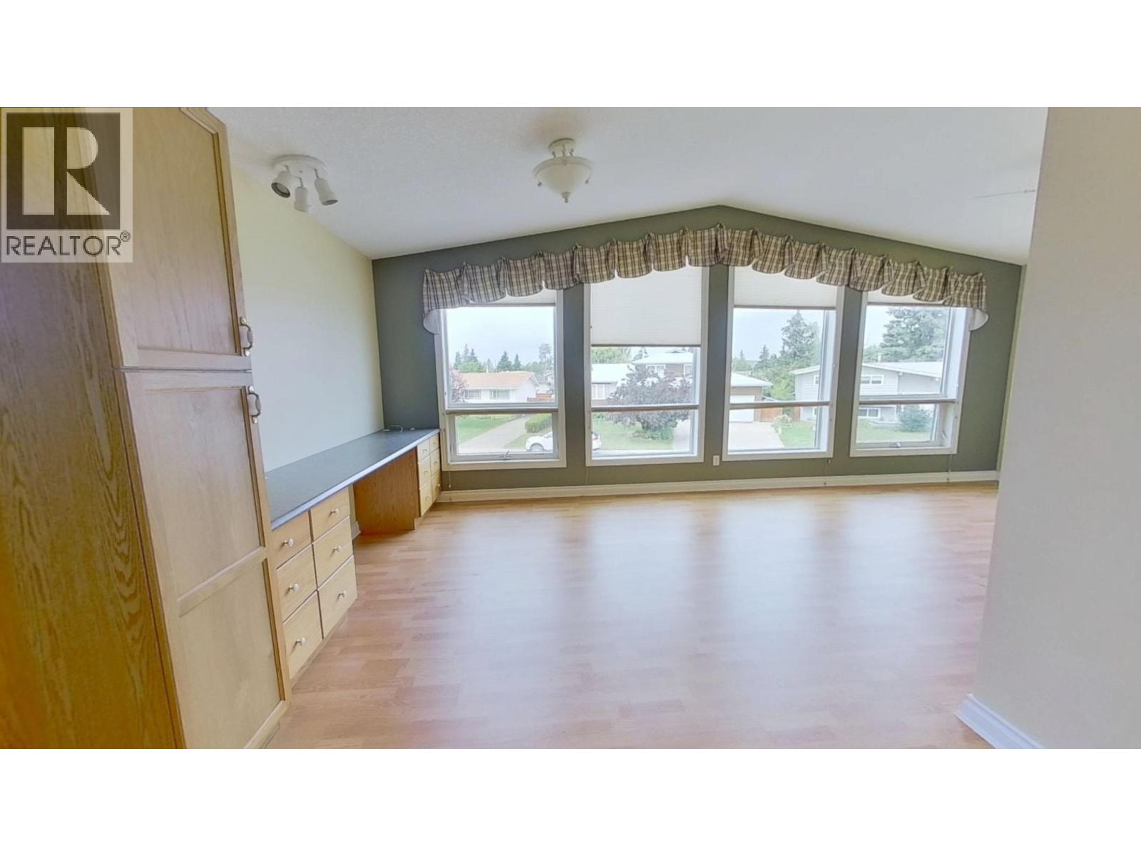 Photo 38 of 62 Princess Crescent, Fort St John BC