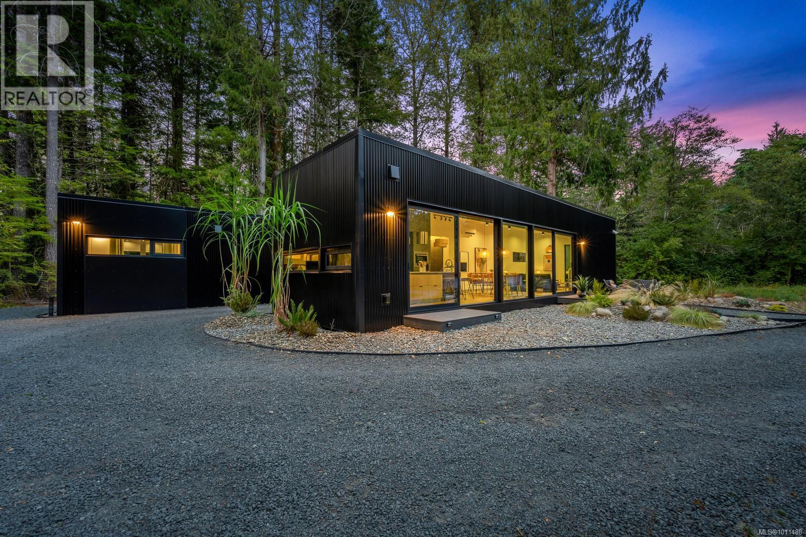 4638 Forbidden Plateau Rd, Courtenay