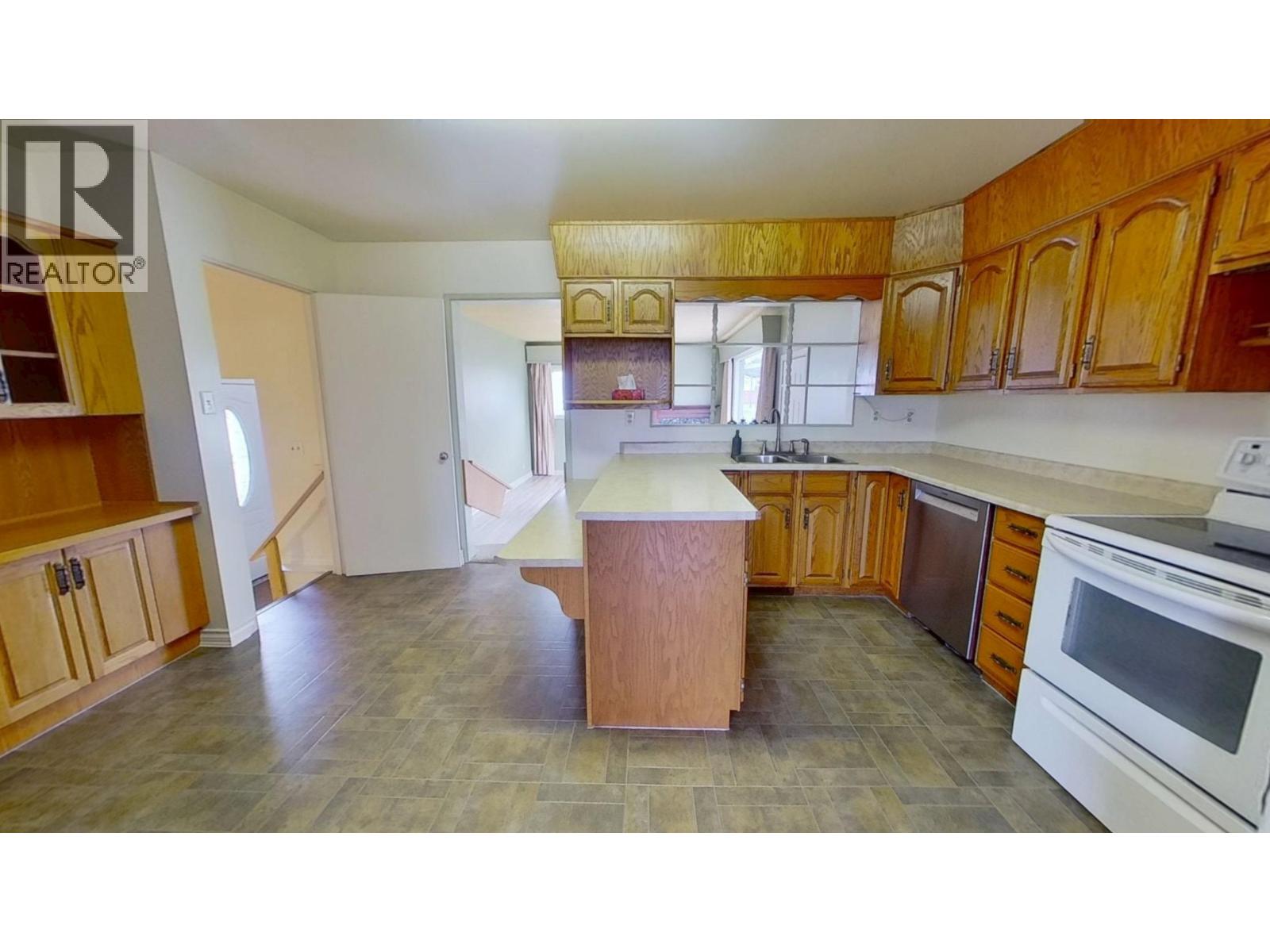 Photo 19 of 62 Princess Crescent, Fort St John BC