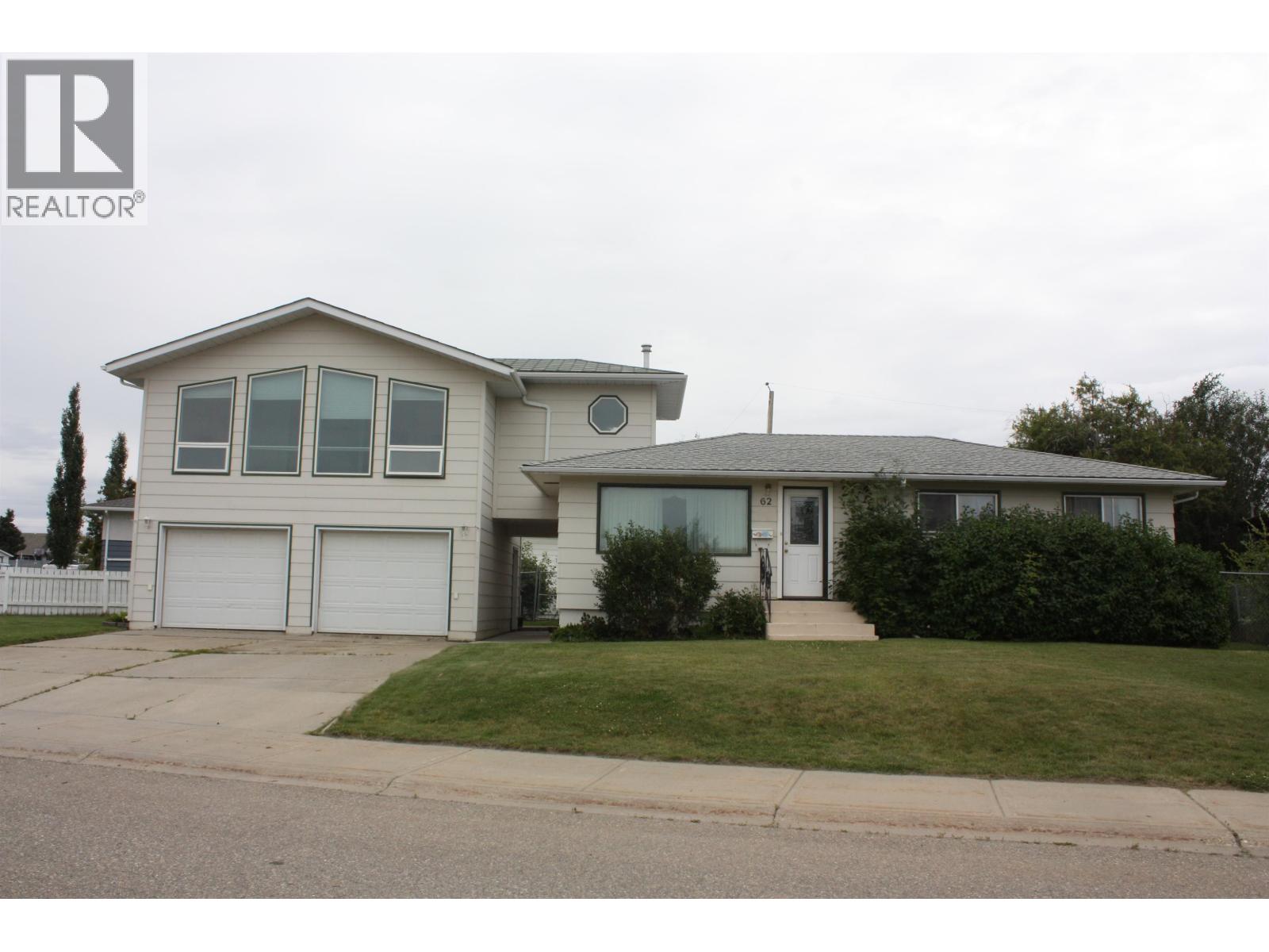 Photo 33 of 62 Princess Crescent, Fort St John BC