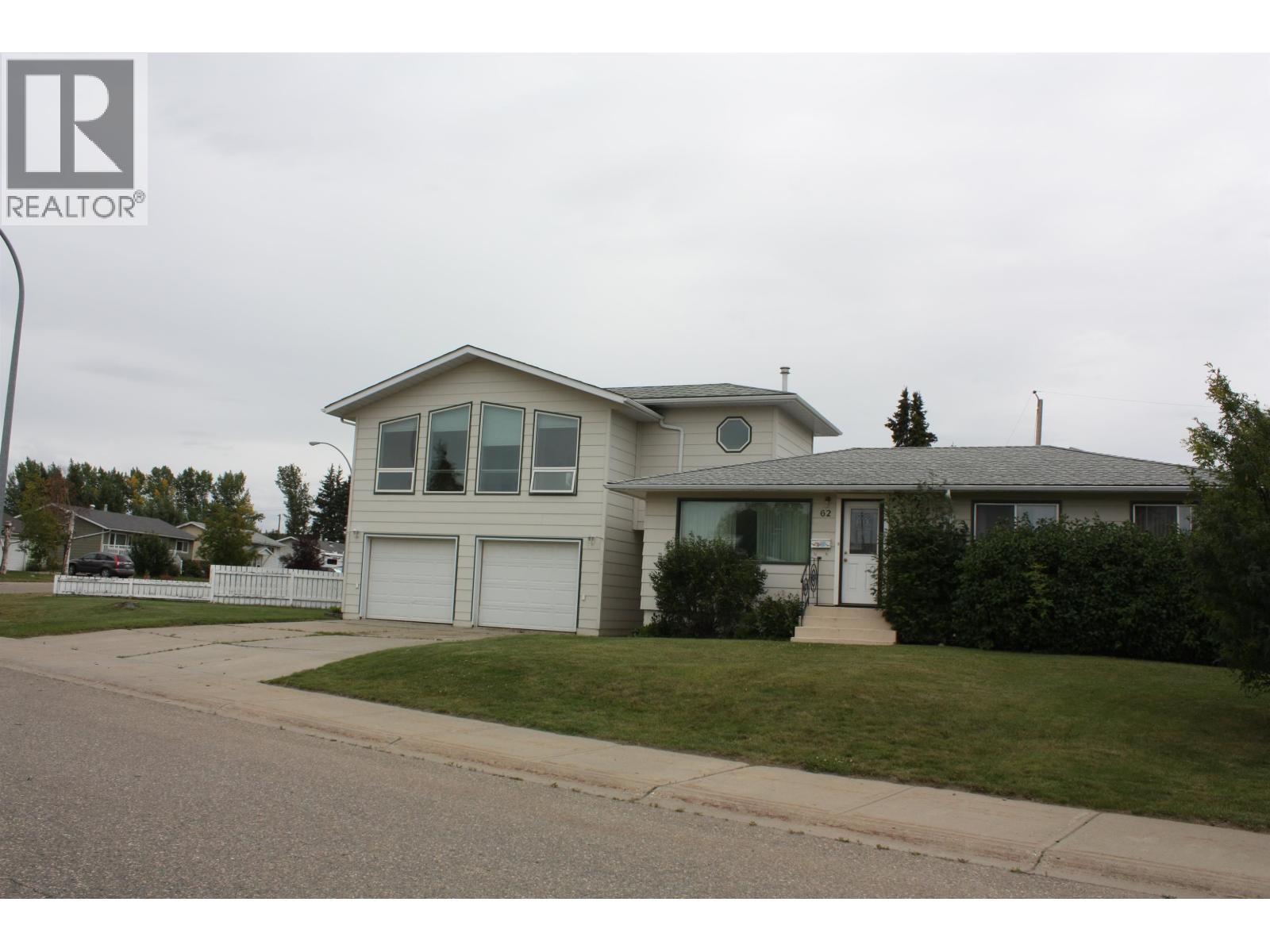 Photo 21 of 62 Princess Crescent, Fort St John BC