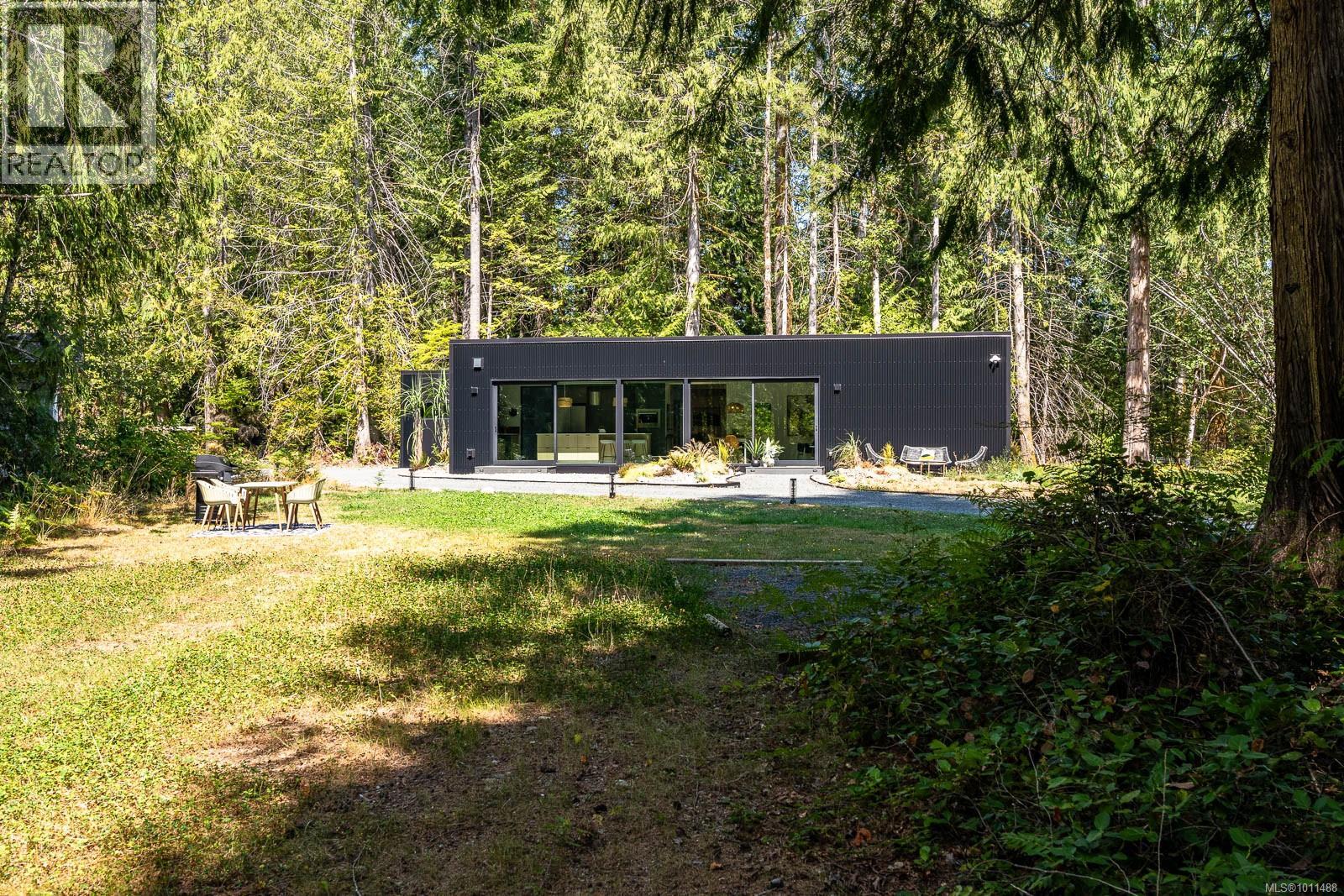 4638 Forbidden Plateau Rd, Courtenay