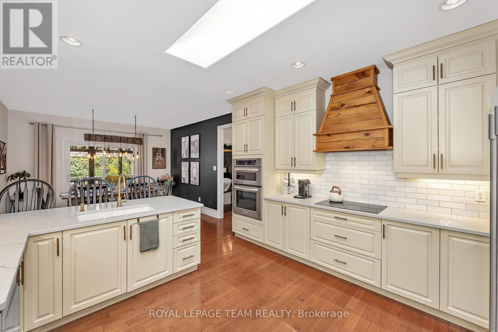 Photo 43 of 9 Heritage Boulevard, North Grenville ON