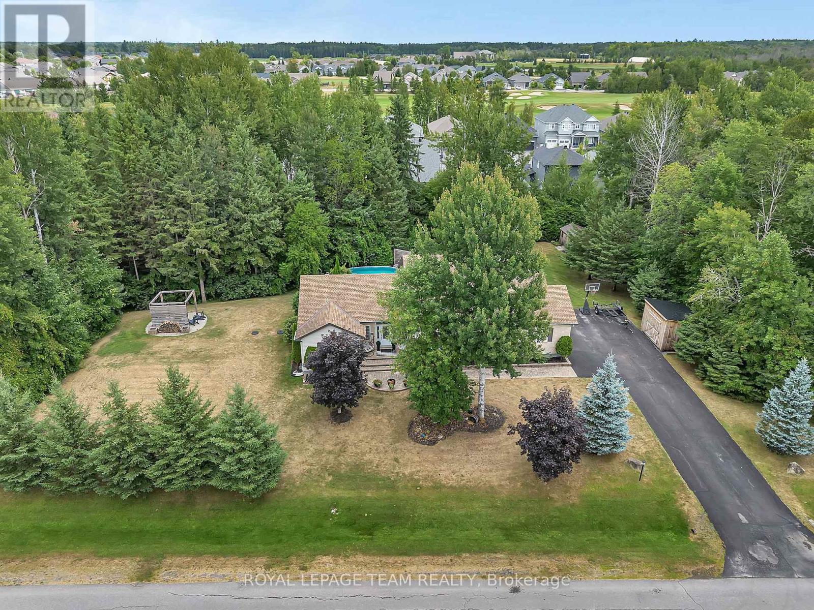 Photo 21 of 9 Heritage Boulevard, North Grenville ON