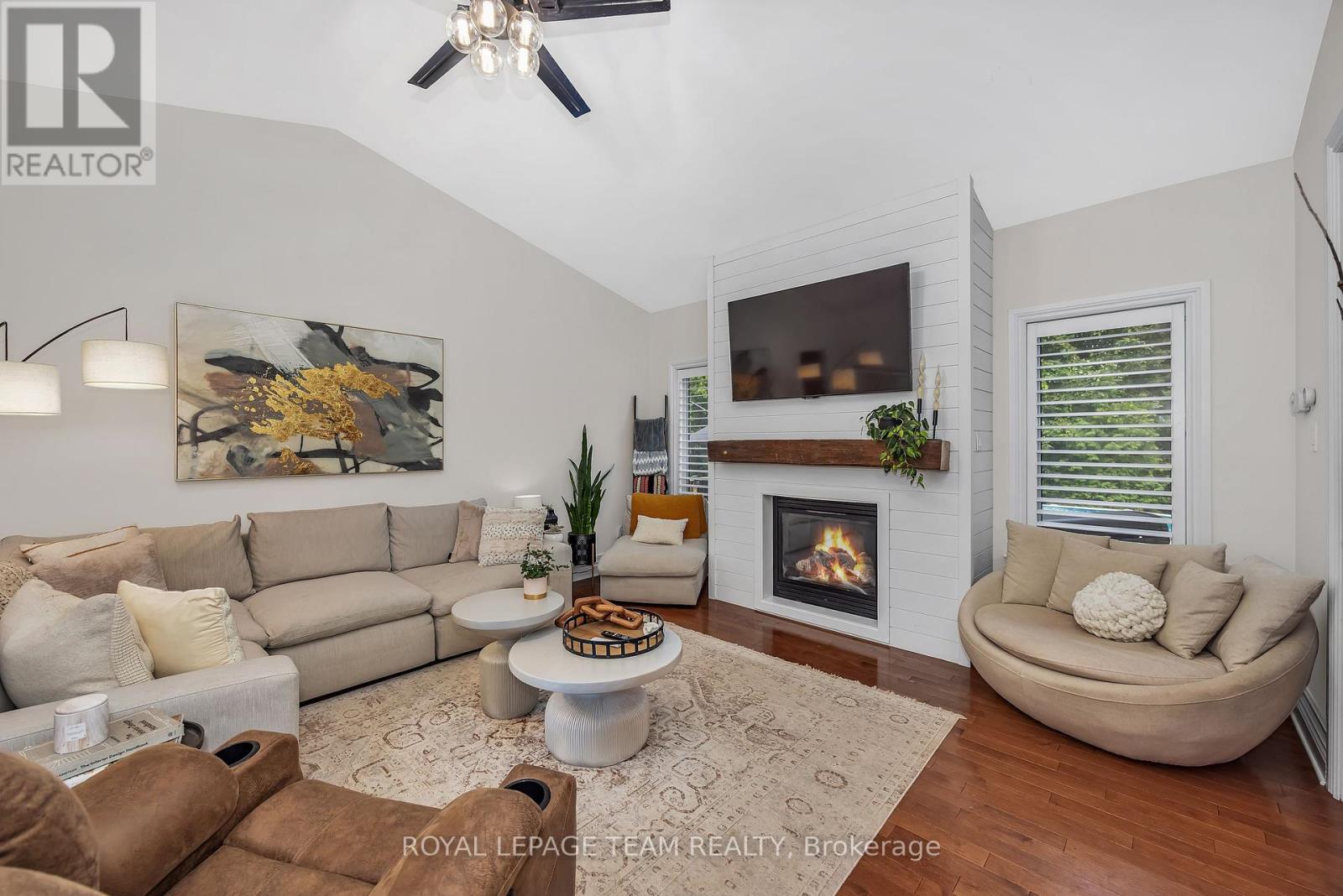 Photo 23 of 9 Heritage Boulevard, North Grenville ON