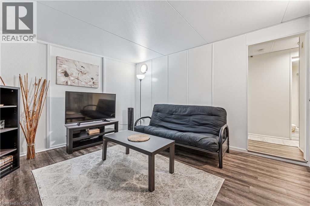 Photo 18 of 580 Beaver Creek Road Unit 32, Waterloo ON