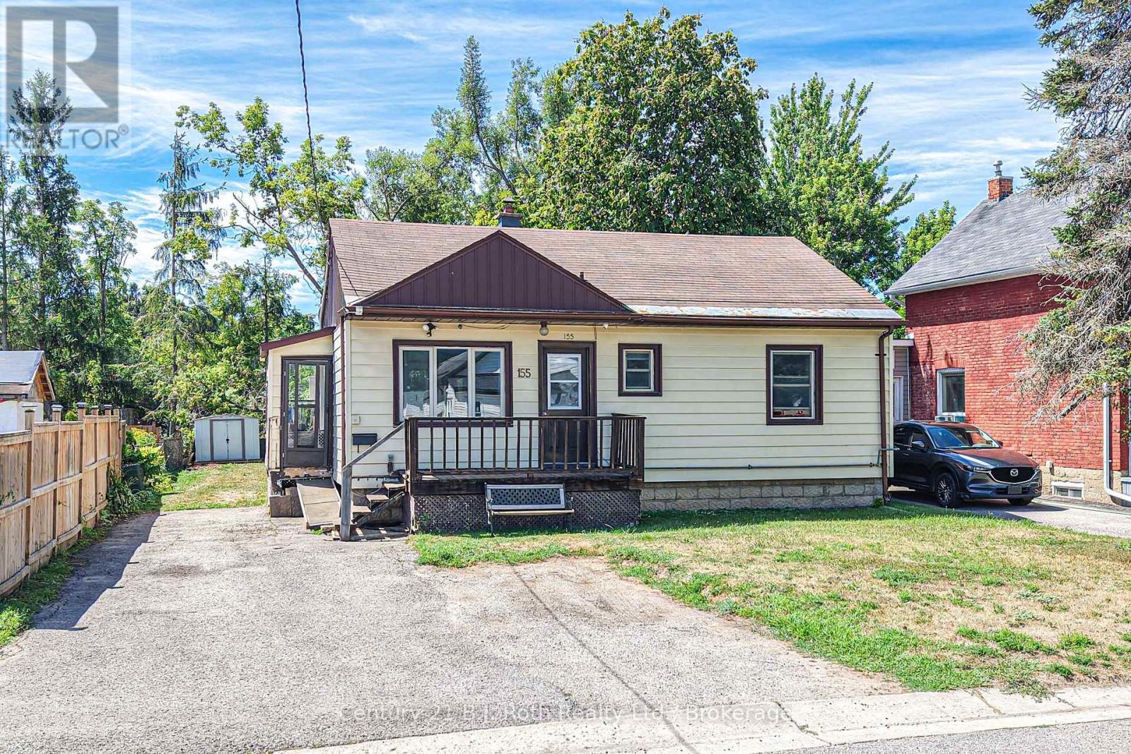 Photo 27 of 155 Dunedin Street, Orillia ON