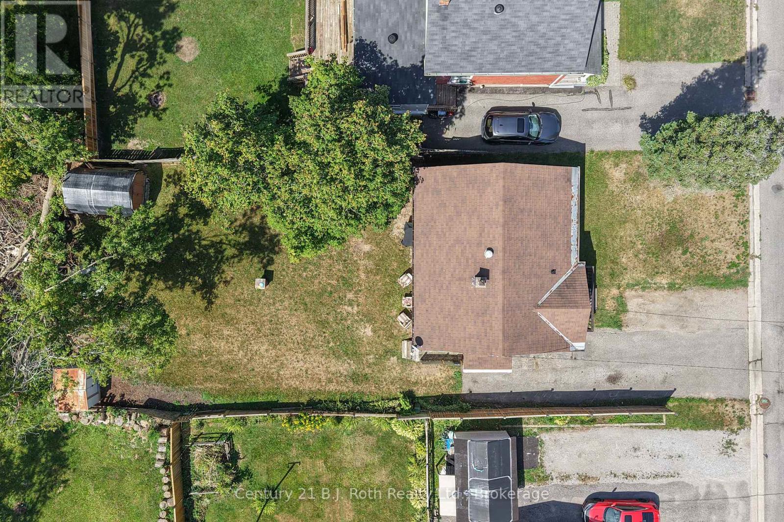 Photo 9 of 155 Dunedin Street, Orillia ON