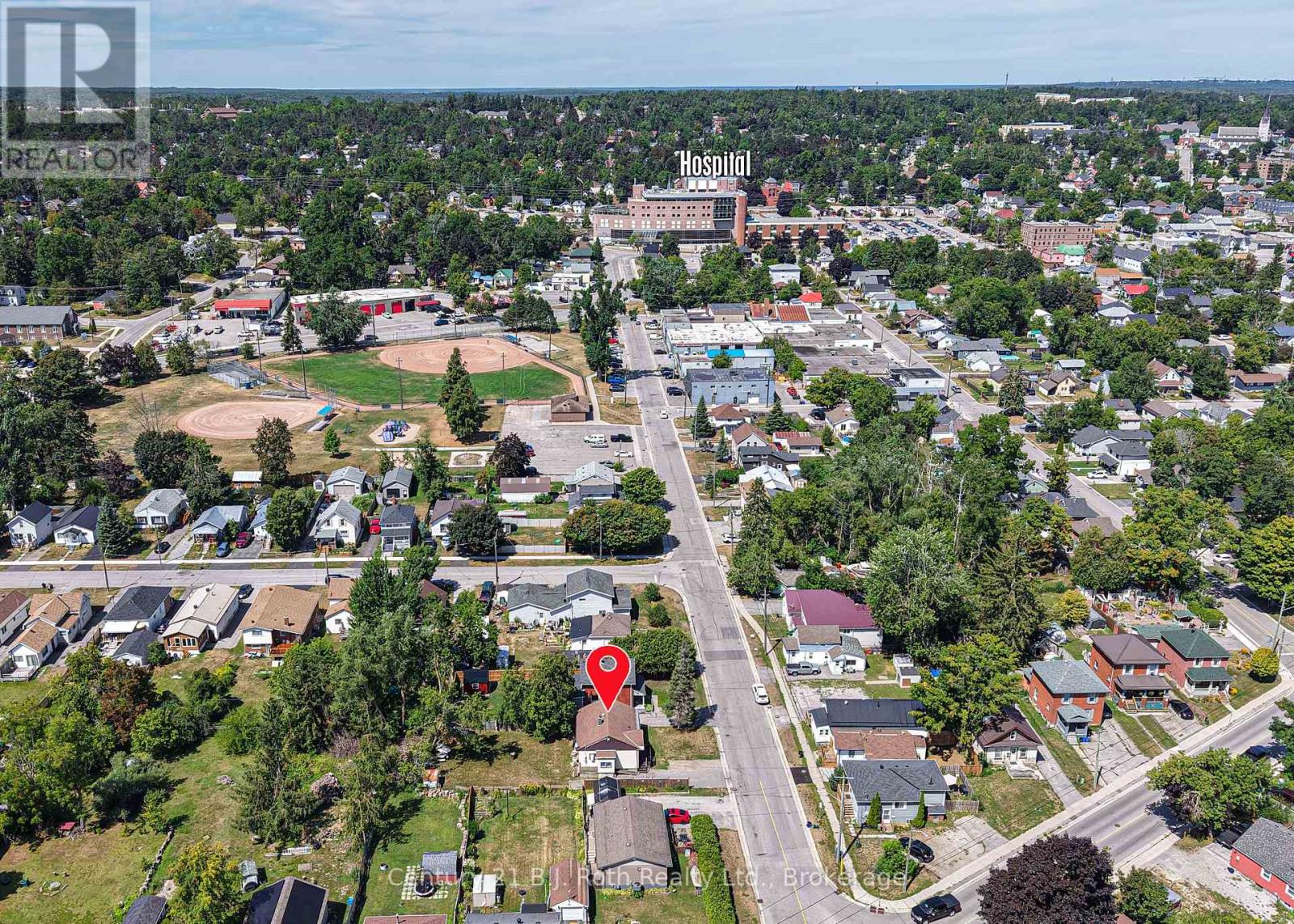 Photo 4 of 155 Dunedin Street, Orillia ON