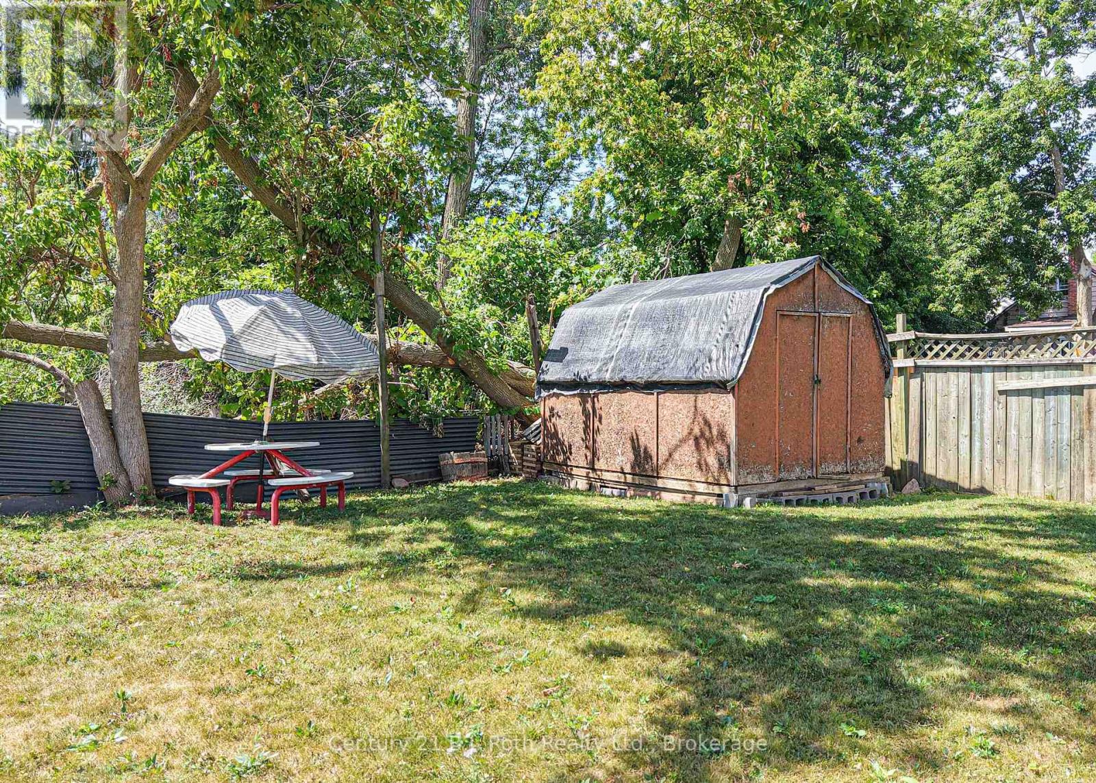 Photo 23 of 155 Dunedin Street, Orillia ON