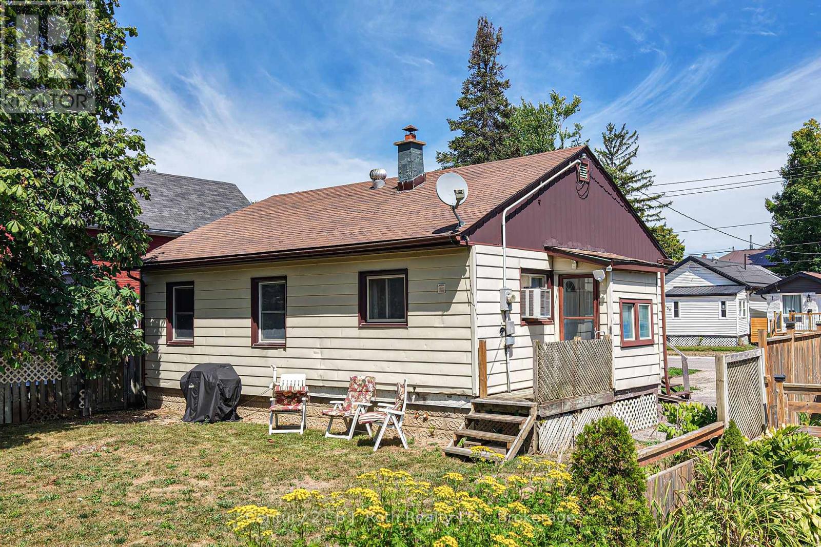 Photo 28 of 155 Dunedin Street, Orillia ON