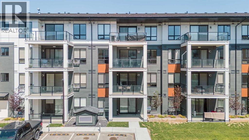 Single Family House for Sale in   Sage Meadows Landing NW Sage Hill Calgary 