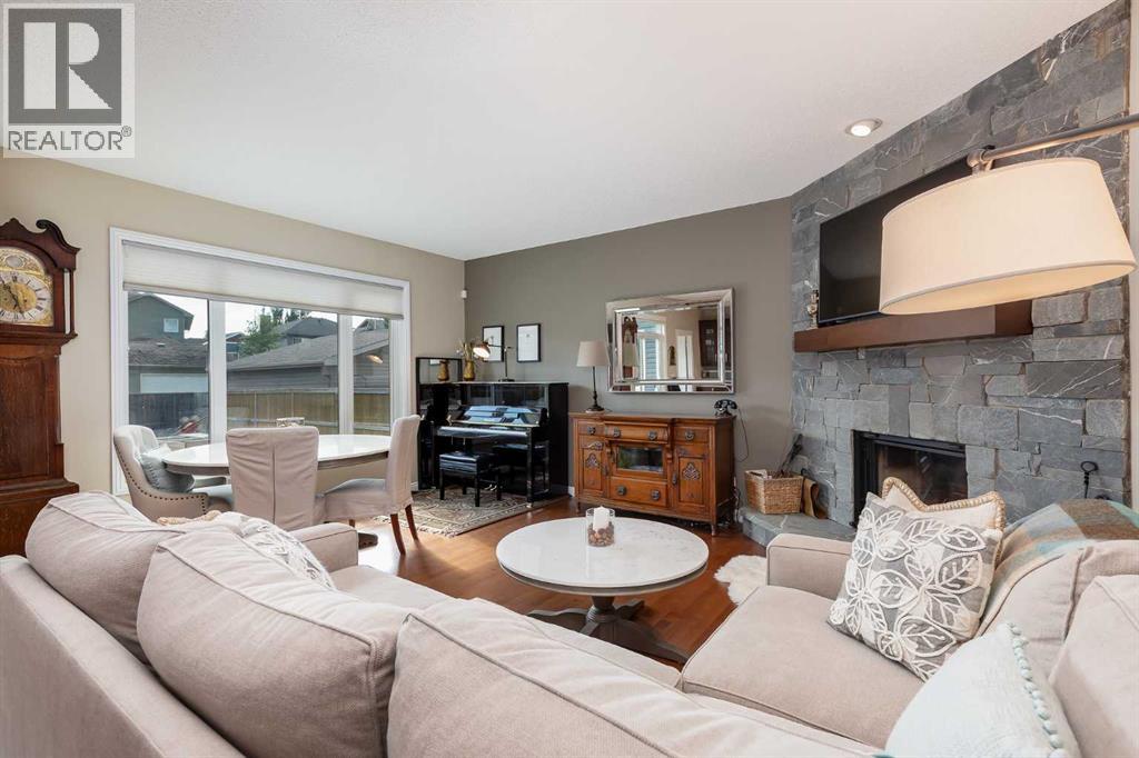 Single Family House for Sale in  Prestwick Manor SE McKenzie Towne Calgary 