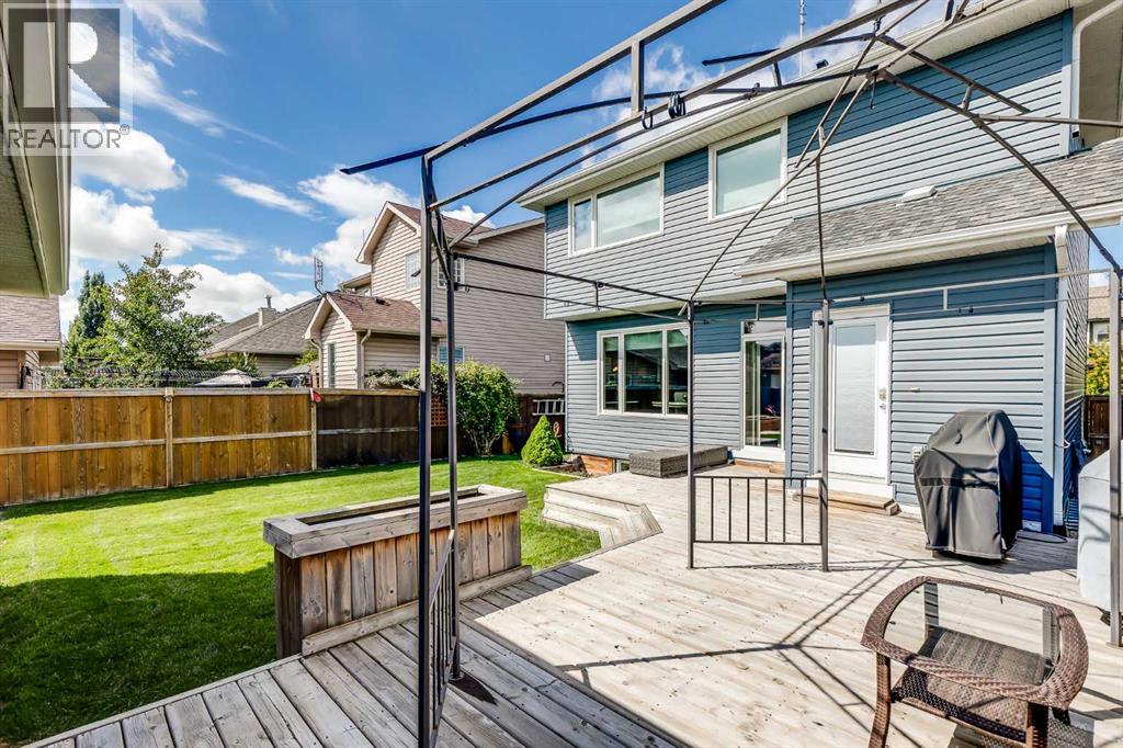 Single Family House for Sale in  Prestwick Manor SE McKenzie Towne Calgary 