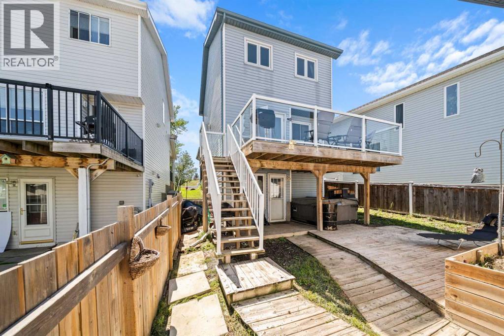 Single Family House for Sale in  Hidden Valley Drive NW Hidden Valley Calgary 