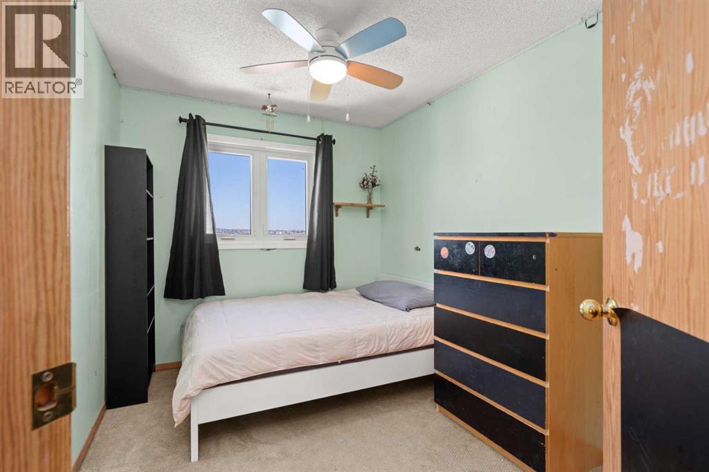 Single Family House for Sale in  Hidden Valley Drive NW Hidden Valley Calgary 