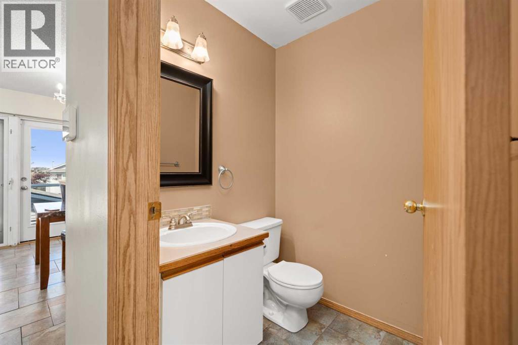 Single Family House for Sale in  Hidden Valley Drive NW Hidden Valley Calgary 