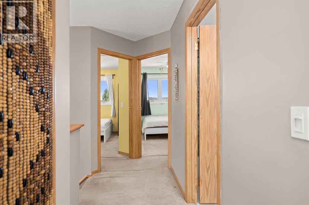 Single Family House for Sale in  Hidden Valley Drive NW Hidden Valley Calgary 