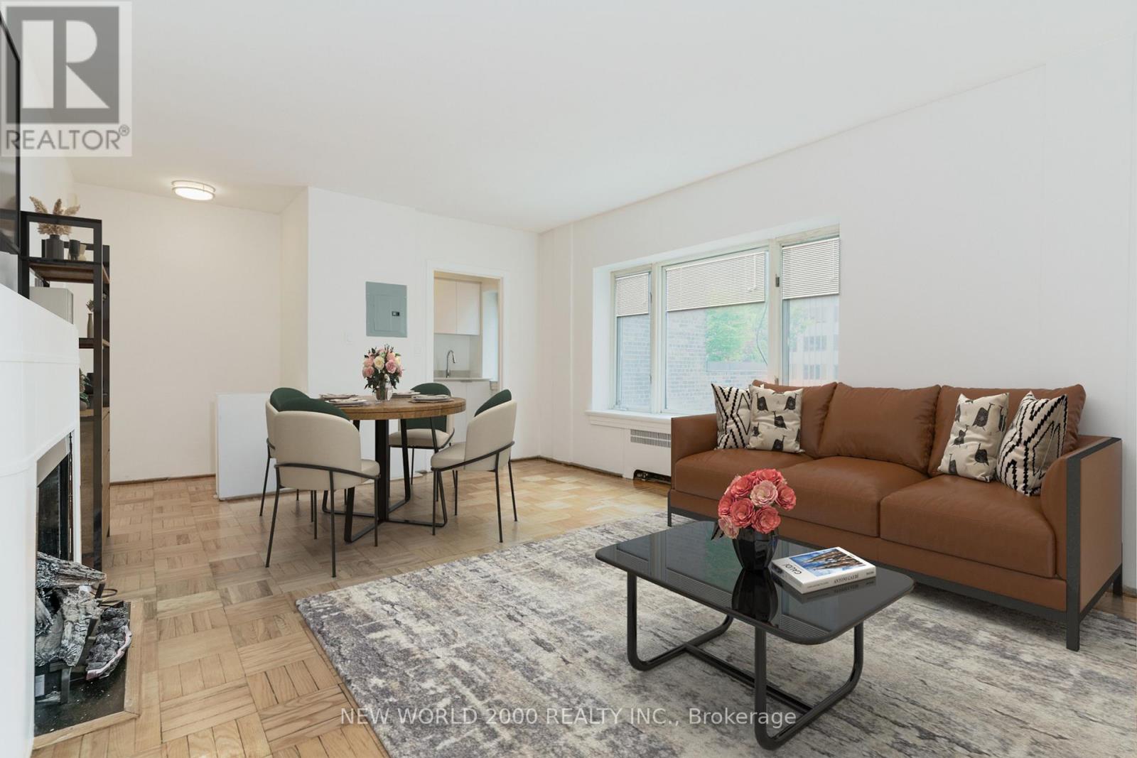 Photo 3 of 904 110 St Clair Avenue W, Toronto ON